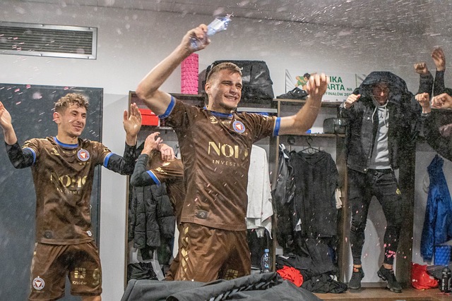 英超双雄 英超双雄